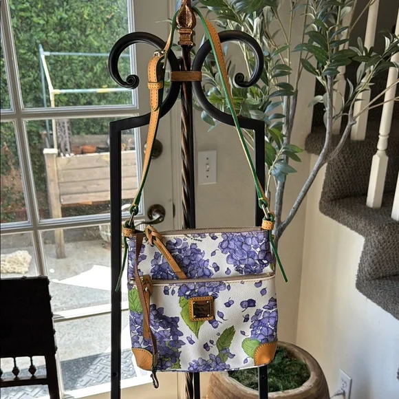 Dooney & Bourke Purple hydrangeas , Tan straps with Green Accent Crossbody - Picture 3 of 13
